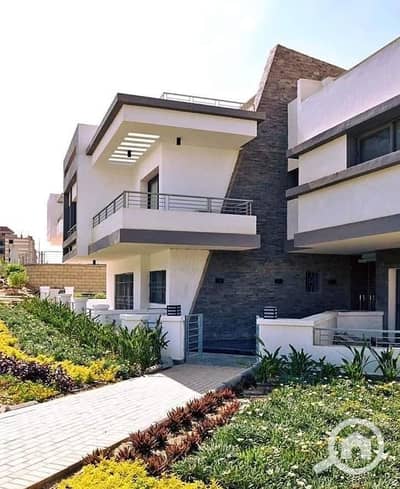 3 Bedroom Villa for Sale in New Cairo, Cairo - 289266364_1635973180104786_2743795474598806057_n. jpg