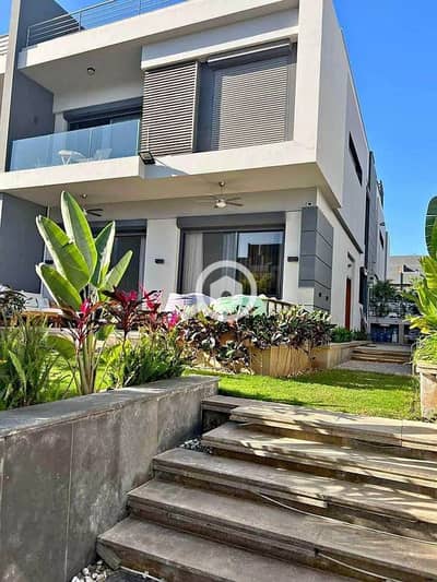 5 Bedroom Villa for Sale in New Cairo, Cairo - 6aa1c3c8-d086-4c3c-b233-9027d838daec. jpg