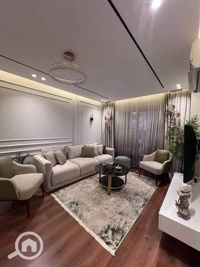 2 Bedroom Apartment for Sale in Heliopolis, Cairo - 485695182_4103930803265201_5735592404075483443_n. jpg