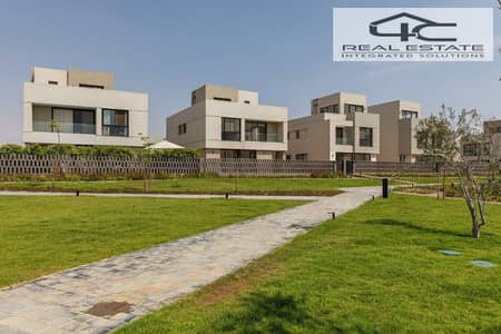 4 Bedroom Villa for Sale in Shorouk City, Cairo - WhatsApp Image 2025-04-09 at 1.03. 12 PM. jpeg