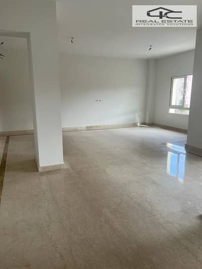 فیلا 3 غرف نوم للبيع في القاهرة الجديدة، القاهرة - WhatsApp Image 2025-06-01 at 14.54. 02_3b5474b4. jpg