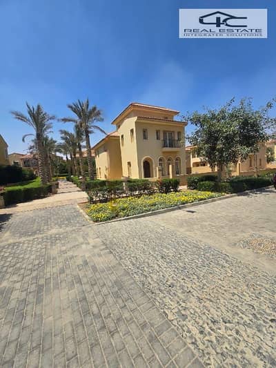 فیلا 5 غرف نوم للبيع في القاهرة الجديدة، القاهرة - WhatsApp Image 2025-07-08 at 2.16. 21 PM (1). jpeg