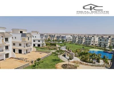 2 Bedroom Penthouse for Sale in 6th of October, Giza - 74b4b5d5-4ab1-46ef-8afb-6e4f8eaa86a7. jpg