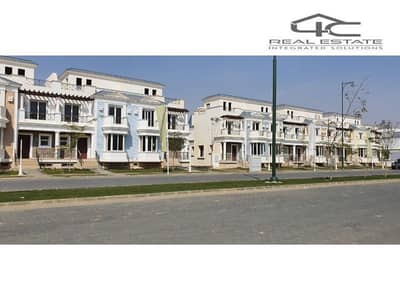 تاون هاوس 4 غرف نوم للبيع في 6 أكتوبر، الجيزة - 6dd51165-d11a-4bbf-9a18-1090eeaada8f. jpg تاون هاوس 4 غرف نوم للبيع في 6 أكتوبر، الجيزة - 6dd51165-d11a-4bbf-9a18-1090eeaada8f. jpg