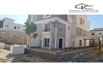 5 Bedroom Villa for Sale in 6th of October, Giza - 8f21ce67-9f04-4e00-a0ef-8436b87fd0a8. jfif. jpg