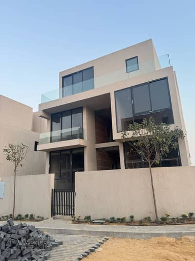 5 Bedroom Villa for Sale in New Cairo, Cairo - 4a9fa835-534f-428d-aac6-c3409798f845. jpeg