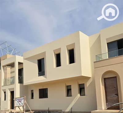 تاون هاوس 4 غرف نوم للبيع في الشيخ زايد، الجيزة - IMG-20250220-WA0477. jpg