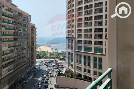 3 Bedroom Flat for Sale in San Stefano, Alexandria - 1. jpg