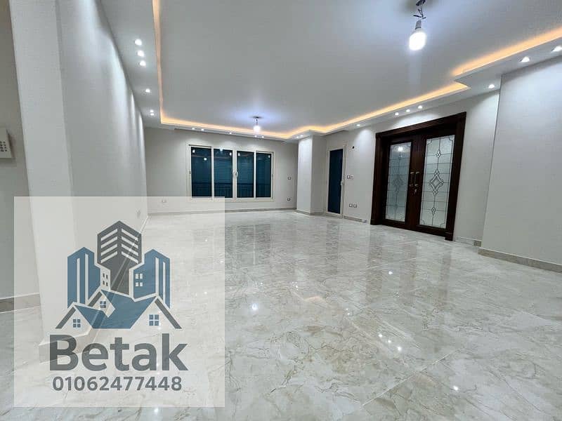 للبيع 225م كومبوند انطونيادس سيتى سموحة