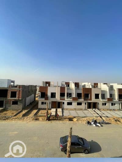 5 Bedroom Townhouse for Sale in New Cairo, Cairo - 518382143_2480718608975773_9133633703878805884_n. jpg