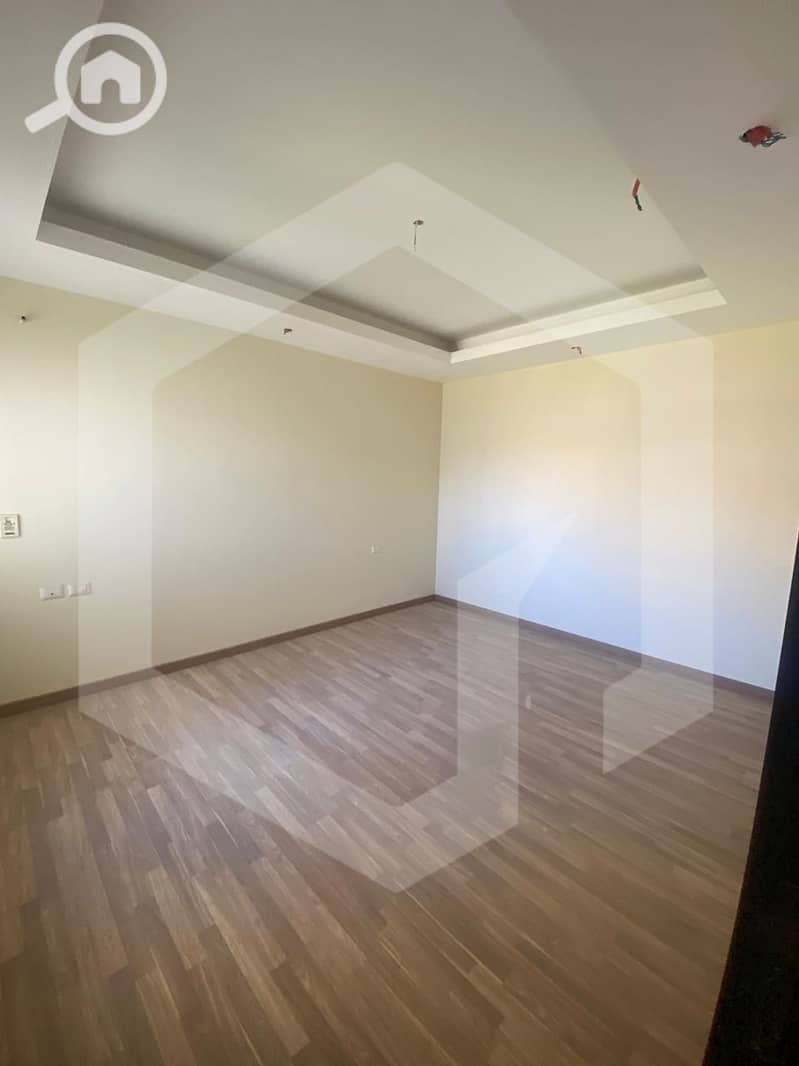 6 The Address 7. jpg