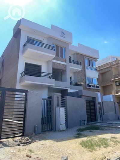 3 Bedroom Apartment for Sale in Sheikh Zayed, Giza - 528272447_743246038669731_2358422355576464792_n. jpg