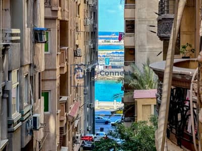 شقة 3 غرف نوم للبيع في جليم، الإسكندرية - IMG-20250804-WA0068. jpg