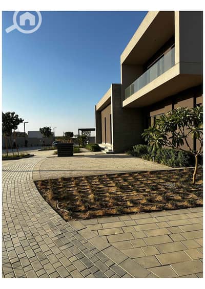 3 Bedroom Townhouse for Sale in Sheikh Zayed, Giza - SLW construction updates_Page_07. jpg