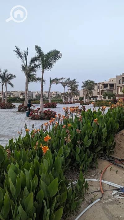 3 Bedroom Flat for Sale in 6th of October, Giza - unnamed5. jpg