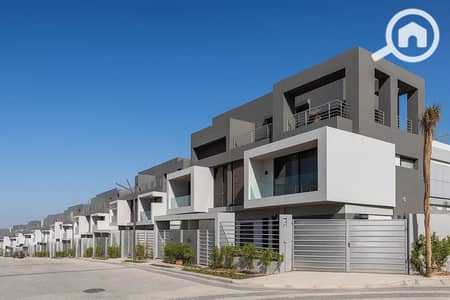 4 Bedroom Twin House for Sale in Sheikh Zayed, Giza - assets_task_01k1n5f1dgecpabg1q2bqgbdev_1754130879_img_0. jpg