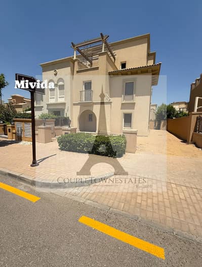 4 Bedroom Twin House for Sale in New Cairo, Cairo - IMG_9856. jpeg