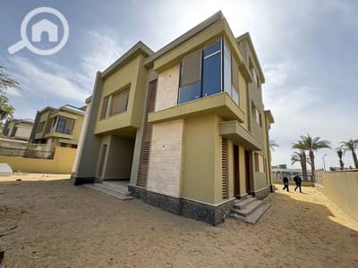 5 Bedroom Villa for Sale in New Cairo, Cairo - WhatsApp Image 2025-07-26 at 1.25. 03 PM. jpeg