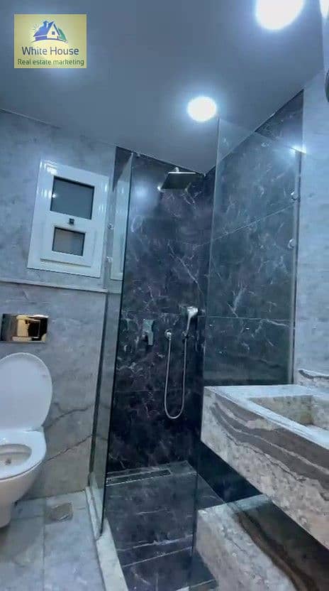 6 WhatsApp Video 2025-07-31 at 6.38. 21 AM - frame at 0m49s. jpg