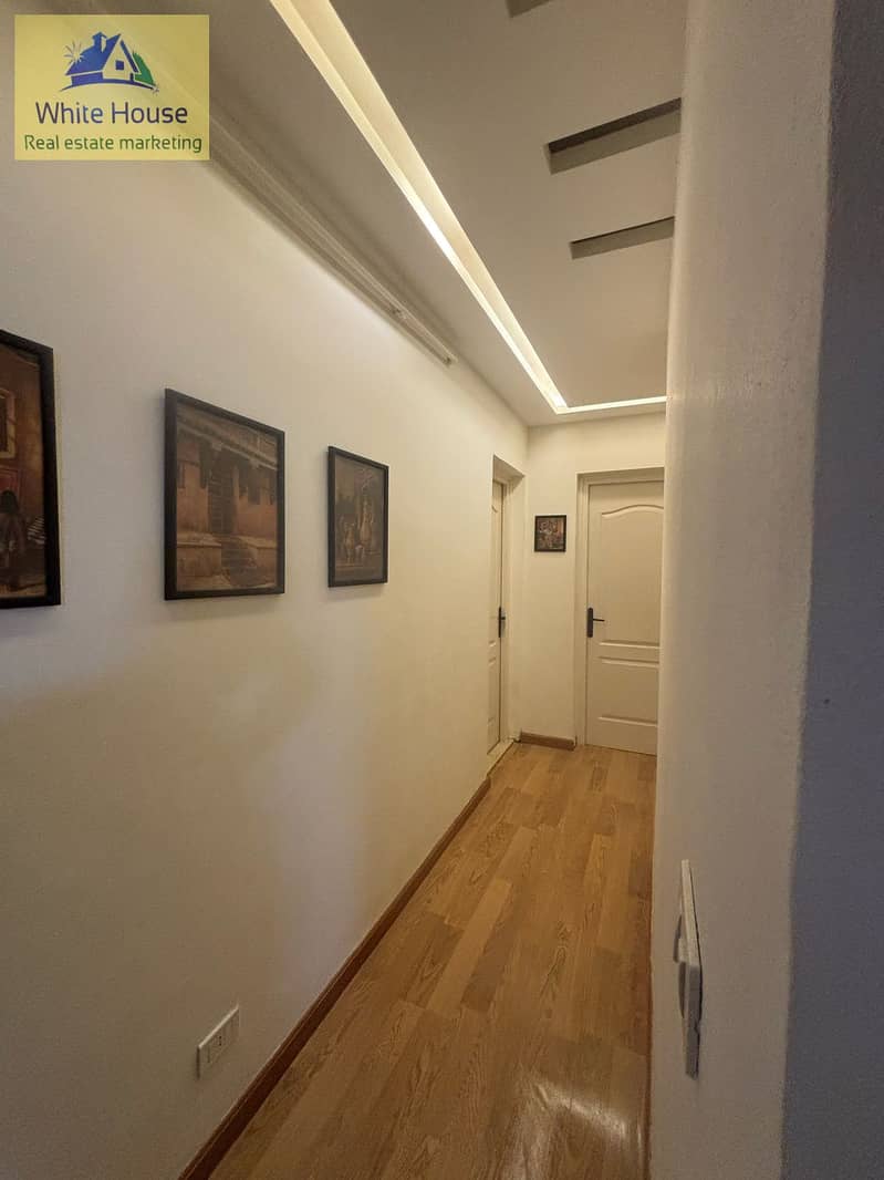 14 eea295da-367d-4a6f-ab73-3bd65c894b0f. jpg