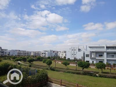 فیلا 4 غرف نوم للايجار في مدينة الشروق، القاهرة - WhatsApp Image 2025-02-23 at 12.54. 34_3d3c37a5. jpg