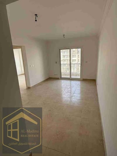 2 Bedroom Apartment for Sale in Madinaty, Cairo - 1000037157. jpg