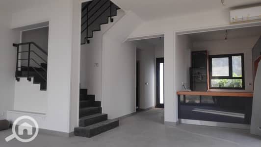 4 Bedroom Villa for Sale in Shorouk City, Cairo - WhatsApp Image 2025-05-27 at 14.36. 02_0909935b. jpg