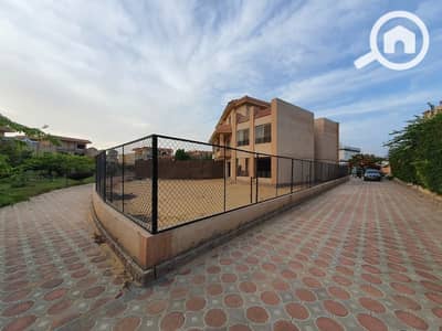 6 Bedroom Townhouse for Sale in Shorouk City, Cairo - WhatsApp Image 2025-08-02 at 11.17. 26_ededcda3. jpg