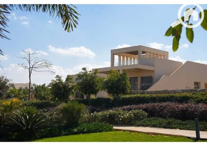 3 Bedroom Townhouse for Sale in 6th of October, Giza - OWest Live Shots_Page_01. jpg