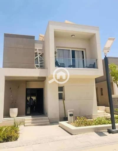 6 Bedroom Townhouse for Sale in 6th of October, Giza - c1de5dad-a4ba-4153-accb-6fbbca3f5c09. jpeg