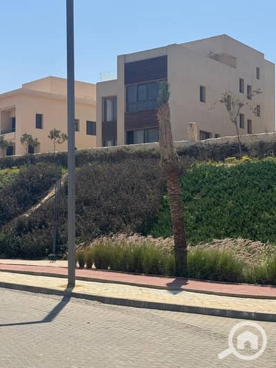 5 Bedroom Villa for Sale in 6th of October, Giza - WhatsApp Image 2025-08-05 at 20.19. 10_e8bbc453. jpg