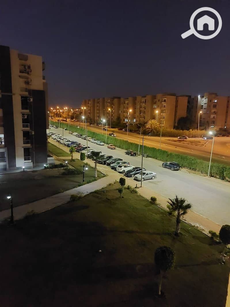 2 10. jpg