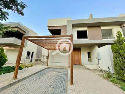 4 Bedroom Villa for Sale in 6th of October, Giza - 483257237_1006274628071276_8726269170372563103_n. jpg