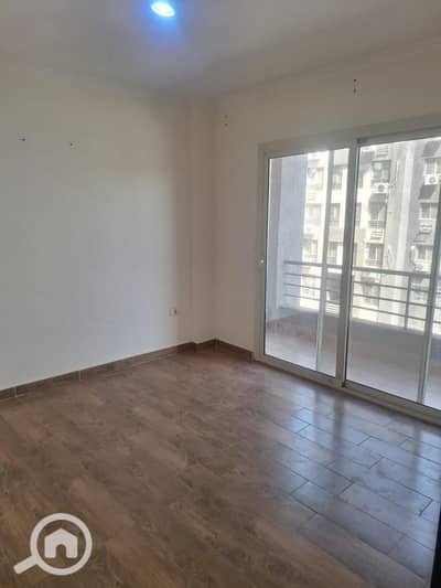 3 Bedroom Apartment for Sale in Sheikh Zayed, Giza - 5e125d3d-d62a-4f03-bcda-549c95be5319. jpg
