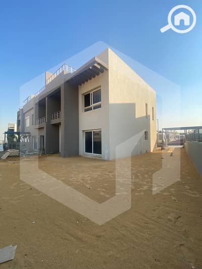 3 Bedroom Townhouse for Sale in Sheikh Zayed, Giza - Etapa 5. jpg