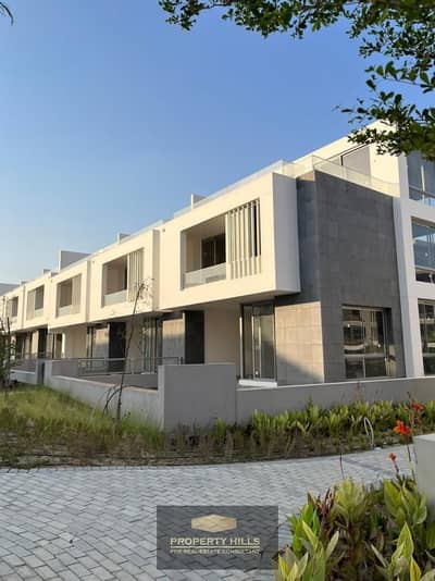 4 Bedroom Villa for Sale in 6th of October, Giza - 4b65cb0a-0a3e-471a-a6df-5dcebaadebea. jpg