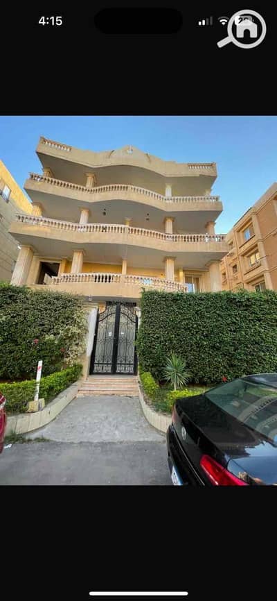 5 Bedroom Duplex for Sale in 6th of October, Giza - 8b20ad87-fc93-4282-b065-f5310596a8e4. jpg