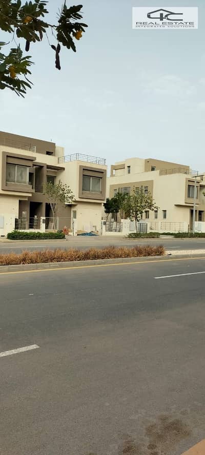 4 Bedroom Twin House for Sale in New Cairo, Cairo - IMG-20250526-WA0599(1). jpg