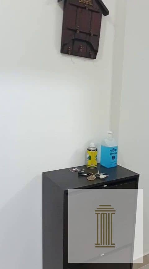2 WhatsApp Video 2025-08-05 at 20.23. 21_f548616d_frame_616. jpg