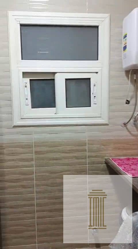 4 WhatsApp Video 2025-08-05 at 20.23. 21_f548616d_frame_264. jpg