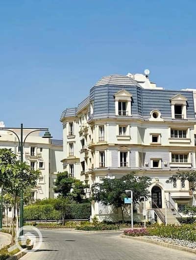 4 Bedroom Flat for Sale in New Cairo, Cairo - FB_IMG_1696451416092. jpg