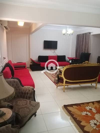 شقة 3 غرف نوم للايجار في سموحة، الإسكندرية - IMG-20250806-WA0070. jpg