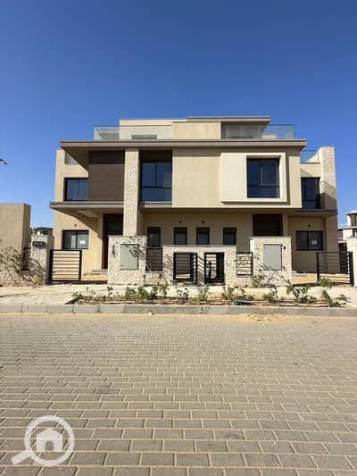 توين هاوس 4 غرف نوم للبيع في الشيخ زايد، الجيزة - cf533b7d-16d1-4cac-a6c2-da2edc926623. jpg