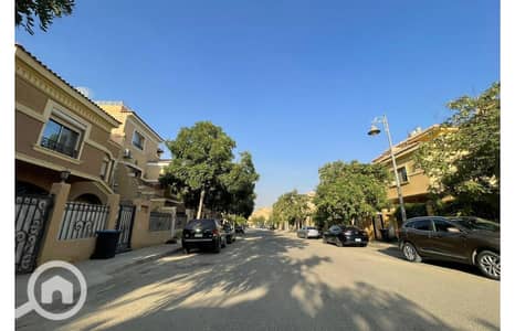 توين هاوس 4 غرف نوم للبيع في القاهرة الجديدة، القاهرة - 05ab9a2b-5140-43bf-82ca-c55efe8783b9. jpg
