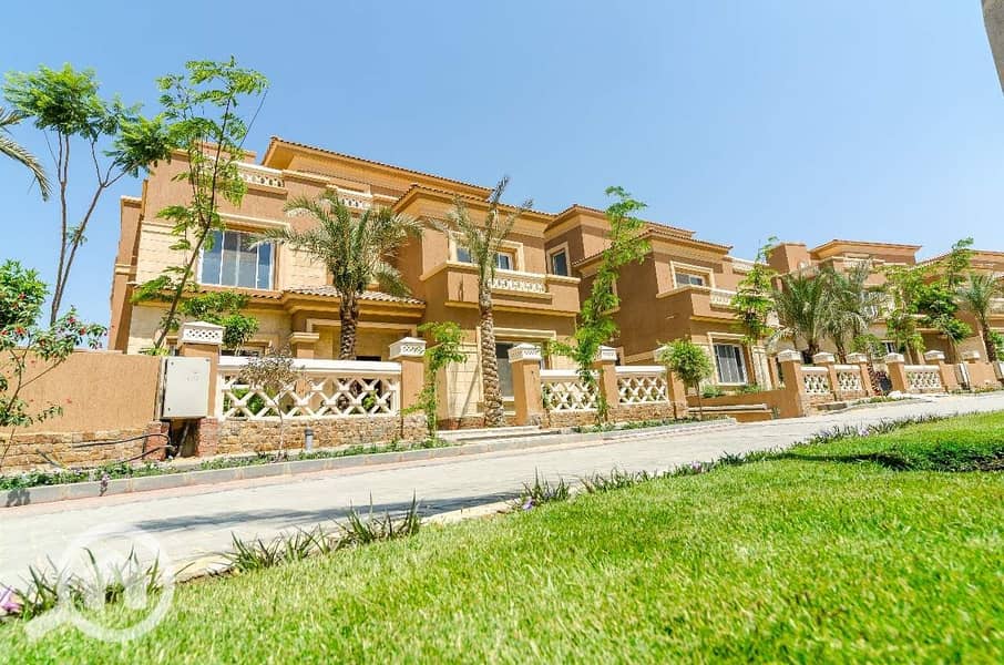 6 Town House for Sale in Lanuova Vista - Copy. jpg