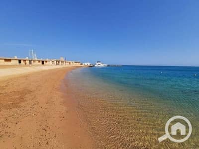 شقة 1 غرفة نوم للبيع في الغردقة، البحر الأحمر - للبيع شقه سي فيو بشاطئ رملي وحمام سباحه فى البرنسيسه ريزورت