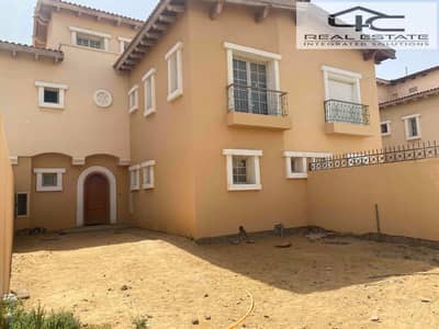 4 Bedroom Townhouse for Sale in New Cairo, Cairo - IMG_8654. jpg