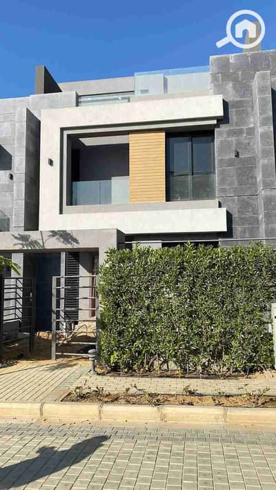 3 Bedroom Townhouse for Sale in Shorouk City, Cairo - IMG_20231209_164059_035. jpg