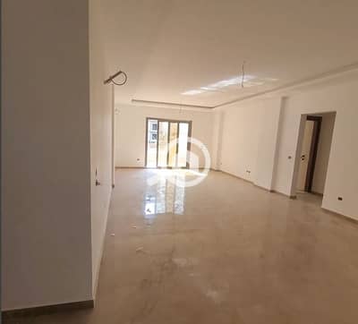 3 Bedroom Flat for Sale in Sheikh Zayed, Giza - 636cb51d555049f8b8c581baf3690960. jpg