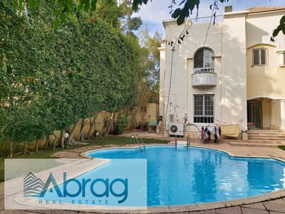 فیلا 5 غرف نوم للبيع في 6 أكتوبر، الجيزة - IMG-20241218-WA0201. jpg